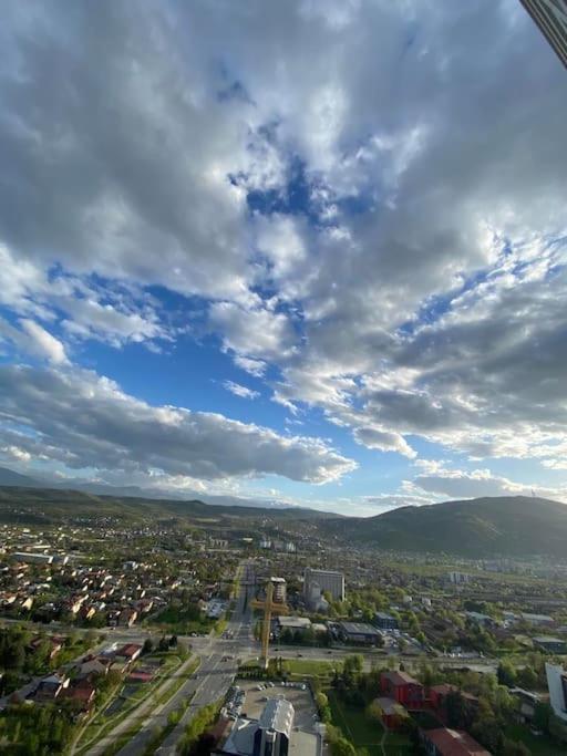 Cevahir Sky City Apartment With Spa, Pool & Fitness Included Skopje Extérieur photo