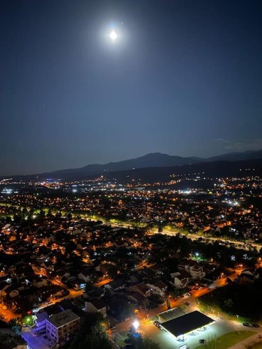 Cevahir Sky City Apartment With Spa, Pool & Fitness Included Skopje Extérieur photo