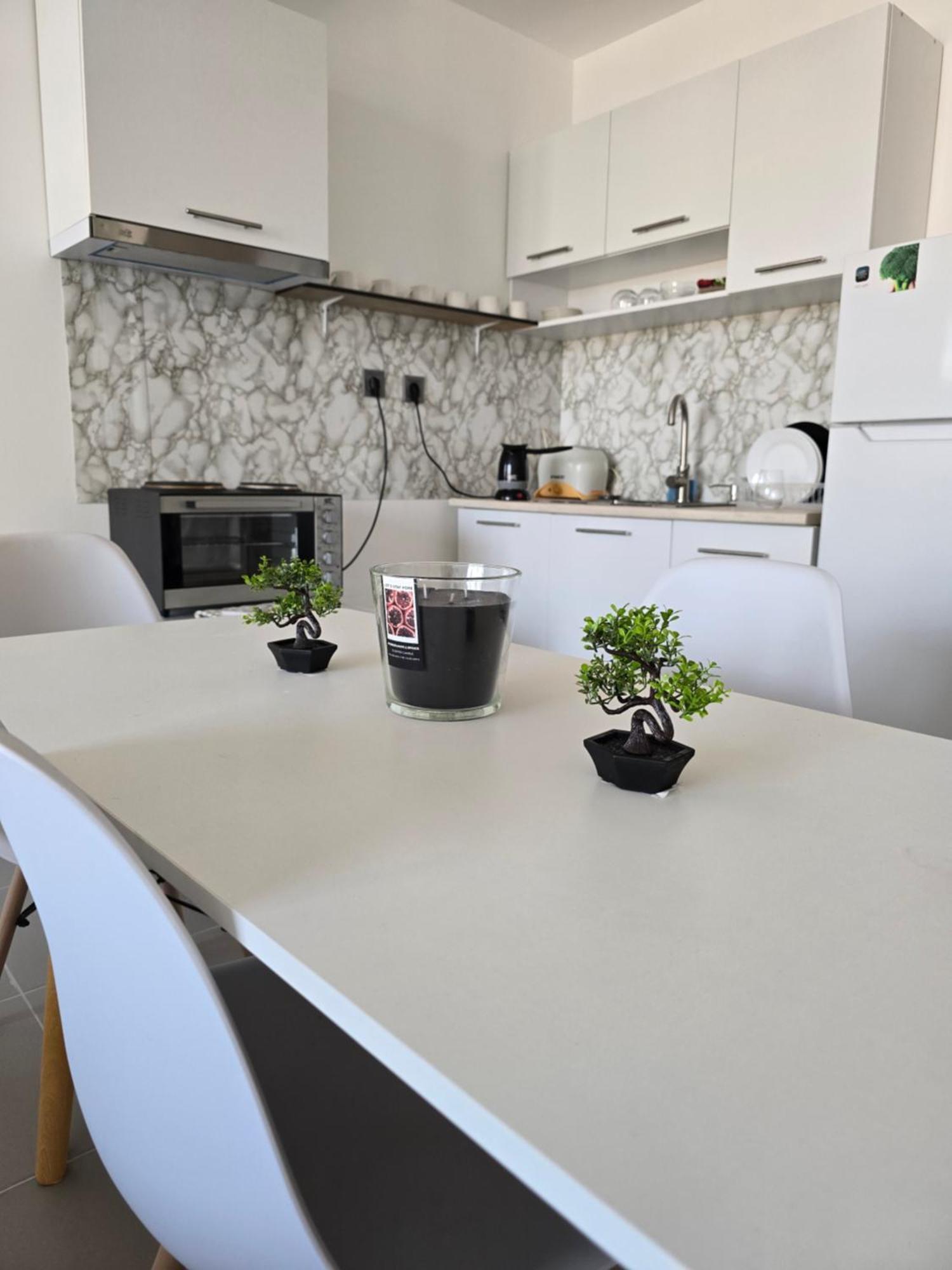 Cevahir Sky City Apartment With Spa, Pool & Fitness Included Skopje Extérieur photo